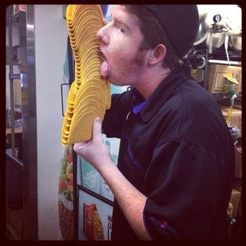 Taco Bell worker fake new